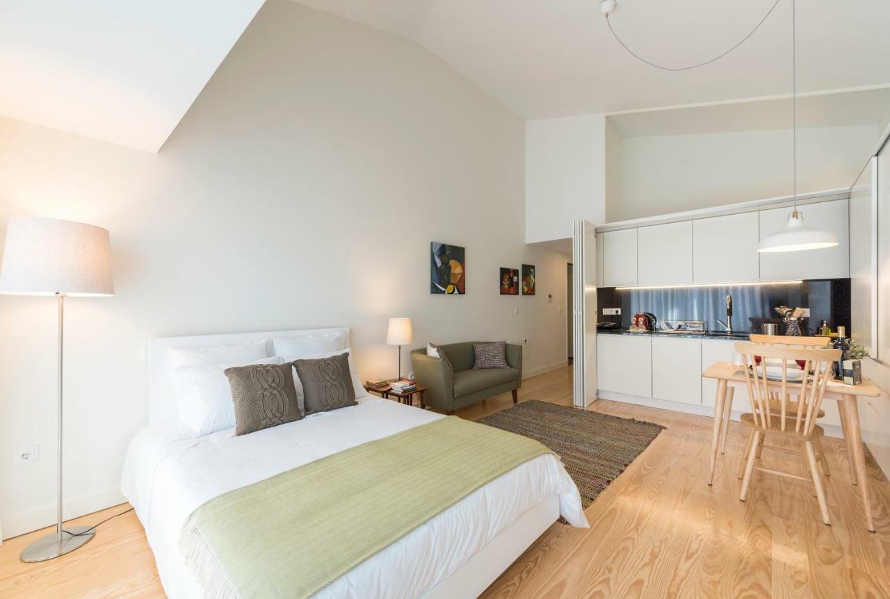 Bright Downtown Apartment OOporto Esterno foto